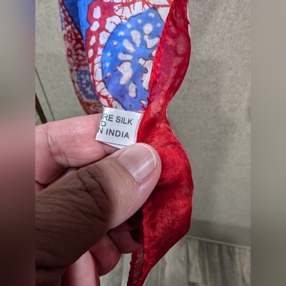 Vibrant Blue and Red 100% Silk Scarf. 68x22 Inches. Lightweight. Flowy. GUC. - Picture 4 of 7